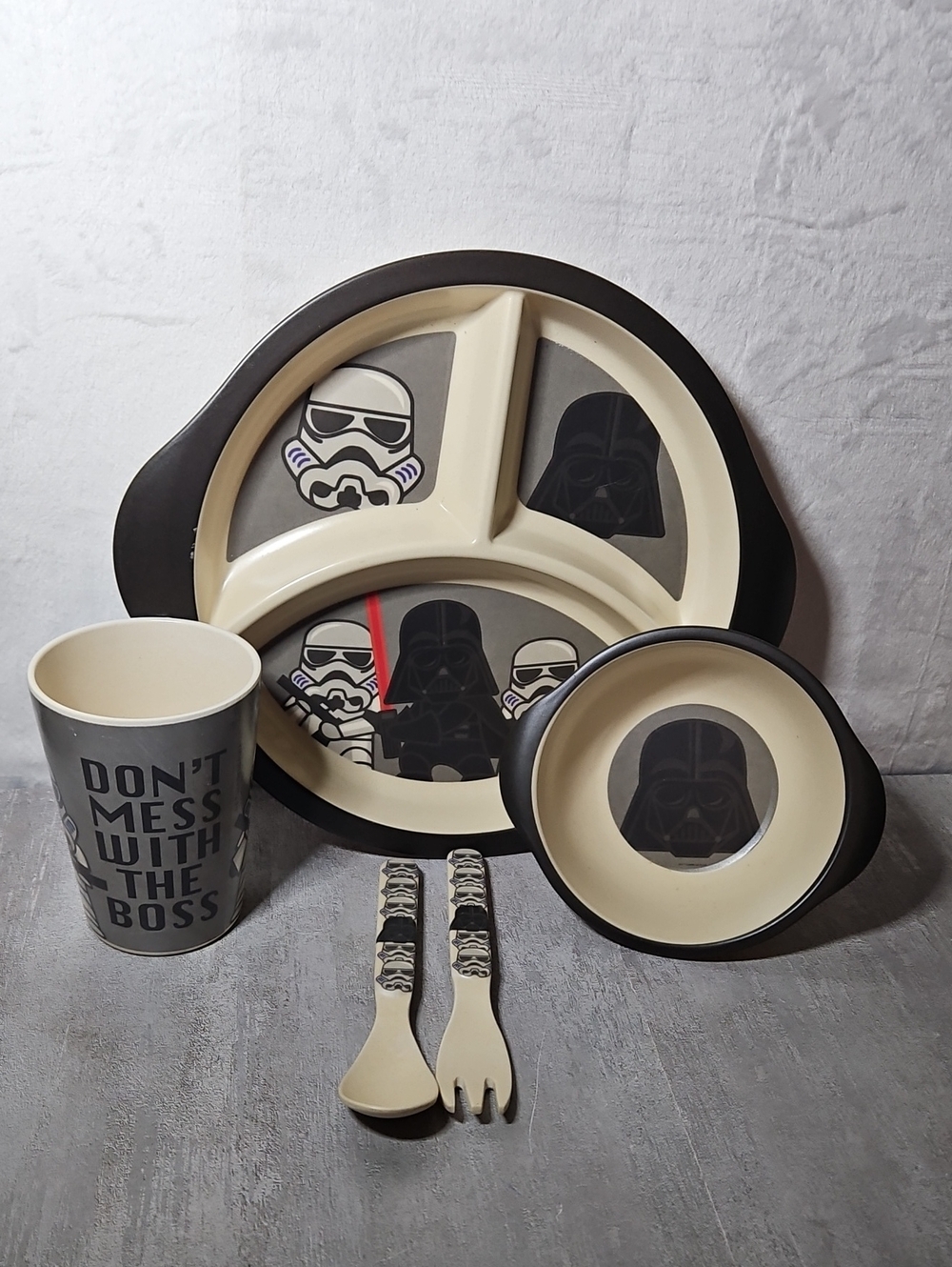 Darth Vader and Stormtrooper 5-piece bamboo fiber children's  DinnerWare